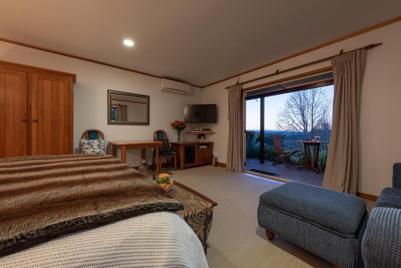 Puketotara Lodge Керікері Екстер'єр фото